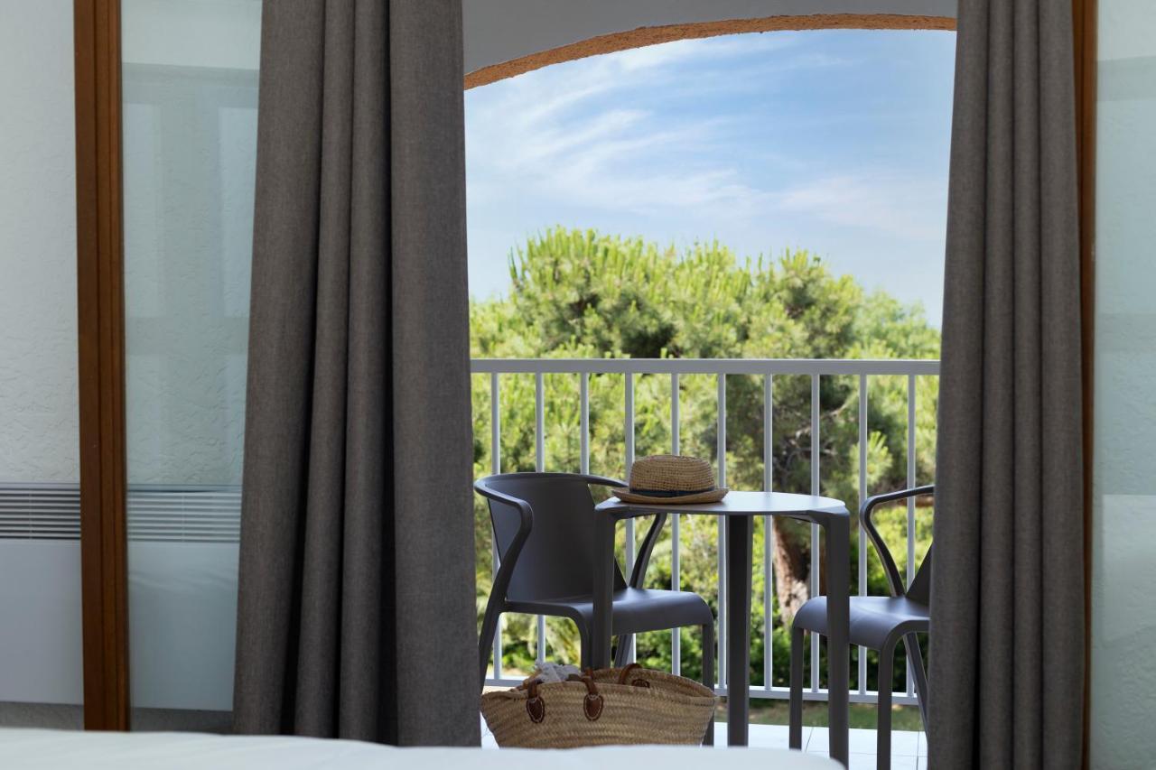 Hotel Les Lentisques การ์แฌส ภายนอก รูปภาพ